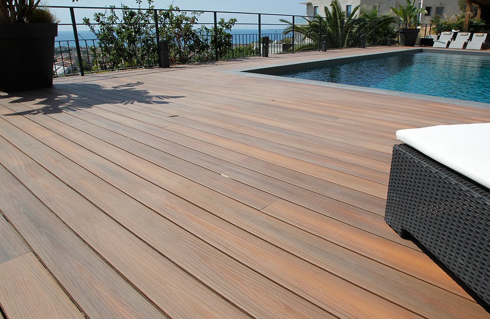 Poser une terrasse bois composite facilement