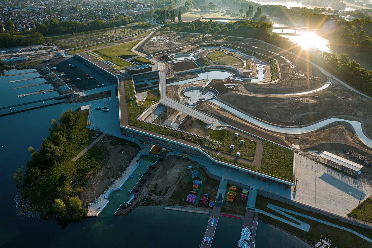 JO d'été 2024 le stade nautique olympique d'Ile de France s'appuie