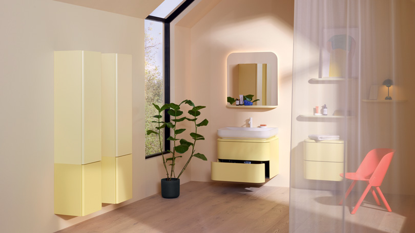 Nouvelle collection b:me de burgbad, des meubles de salle de bains jaune aux lignes courbes